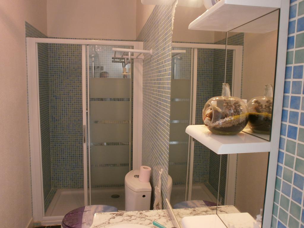 Bed and Breakfast Les Tourterelles Callian  Pokoj fotografie